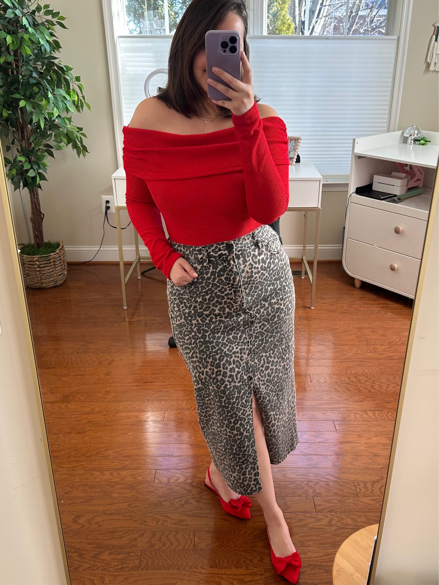 OFF SHOULDERS RED BODYSUIT