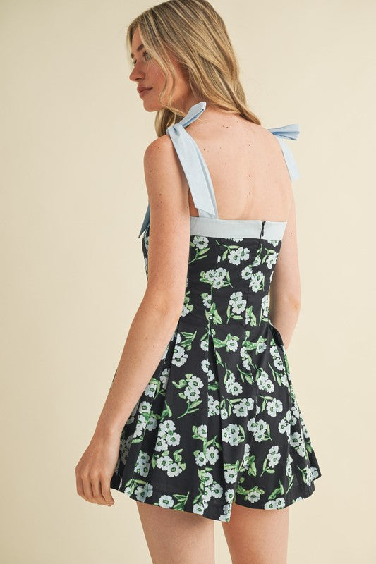 AMANDA FLOWER PLEATED ROMPER