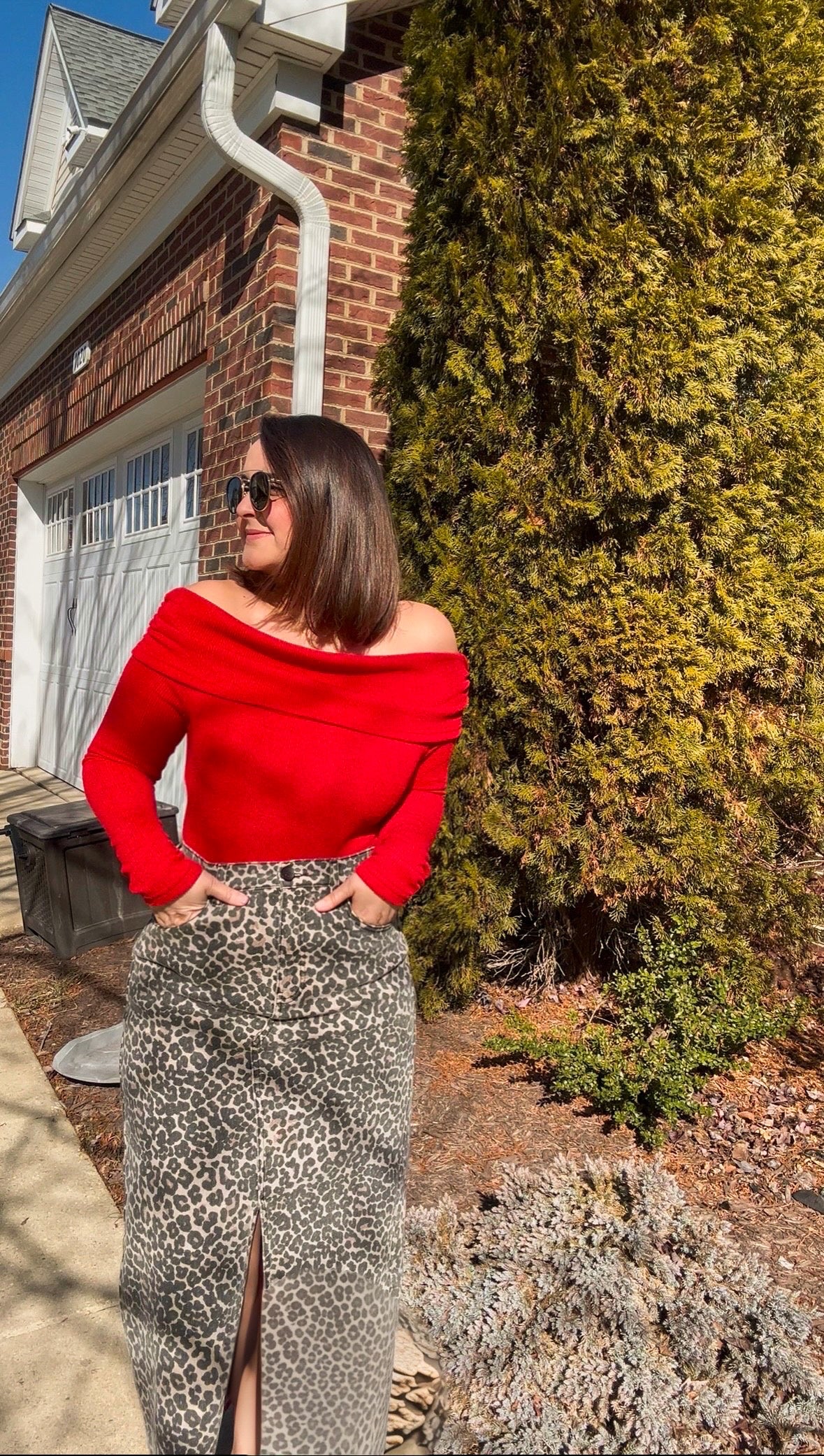 LEOPARD PRINT FRONT SLIT MIDI SKIRT