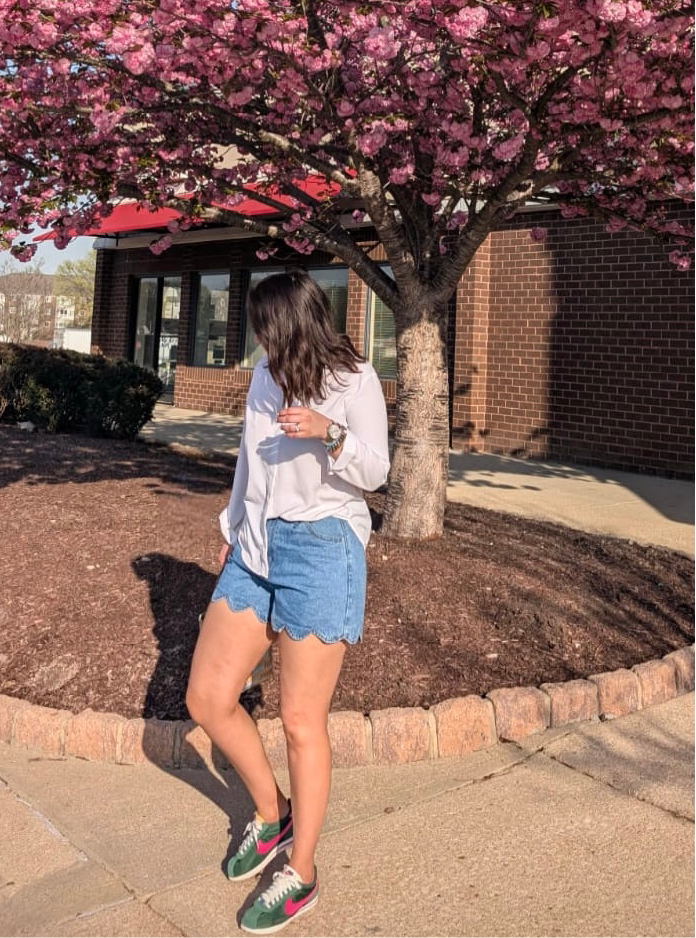 SCALLOP DENIM SHORTS