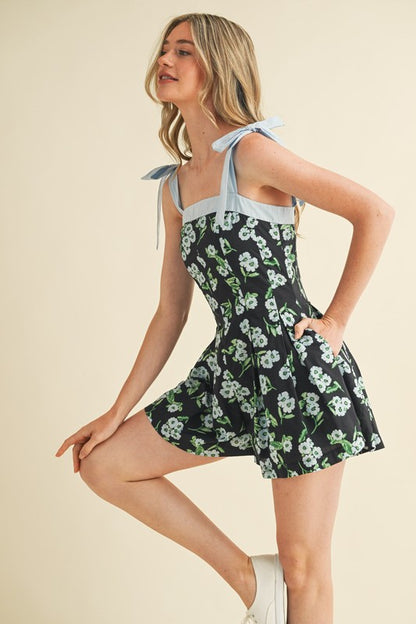 AMANDA FLOWER PLEATED ROMPER
